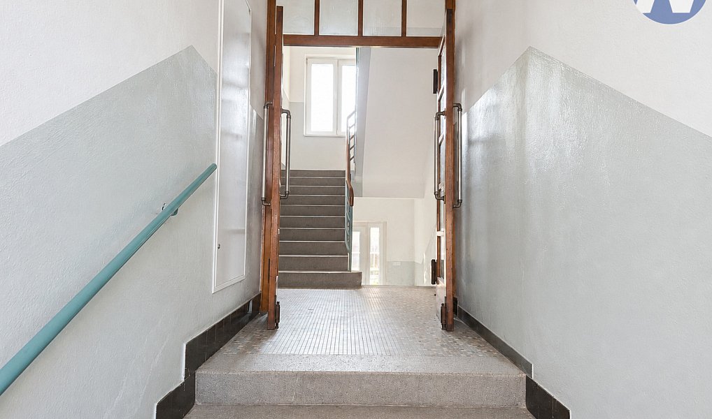 Pronájem bytu 2+1 74 m², Strakonice – náhled fotky 12