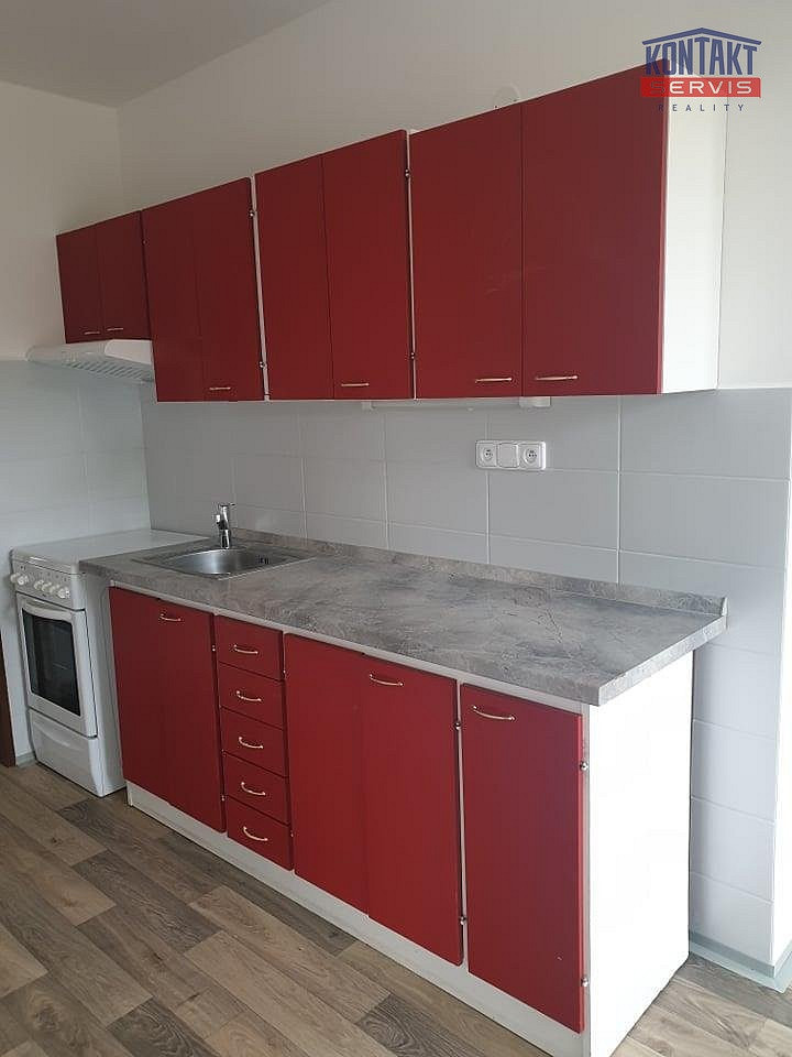 Pronájem bytu 2+1 64 m² – fotografie 3