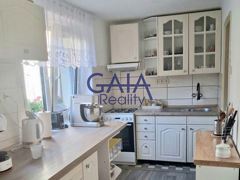 Prodej domu 170 m² s pozemkem 813 m² – fotografie 2