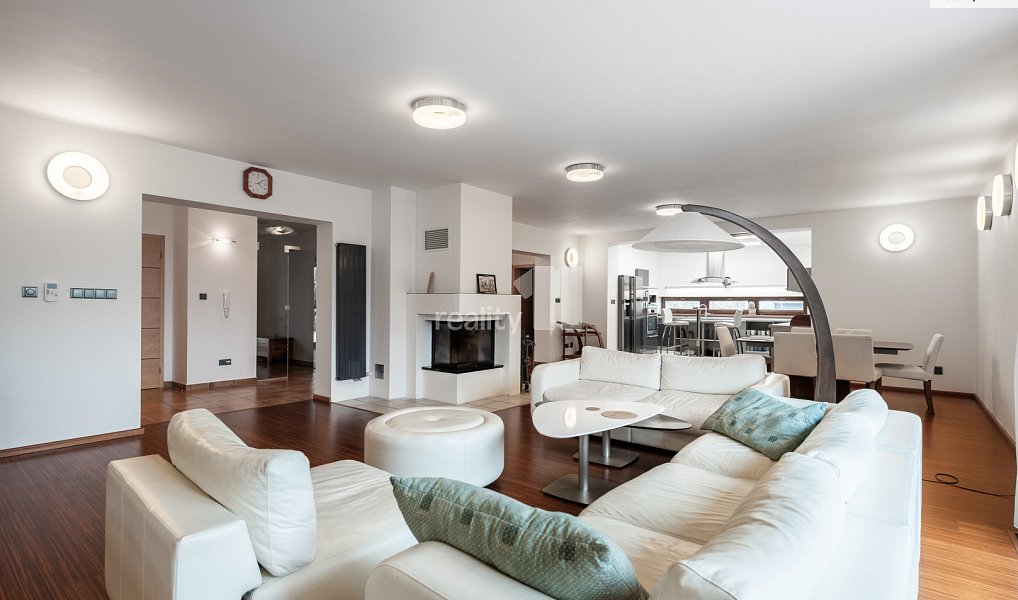 Prodej domu 432 m² s pozemkem 1 354 m², Praha – náhled fotky 11