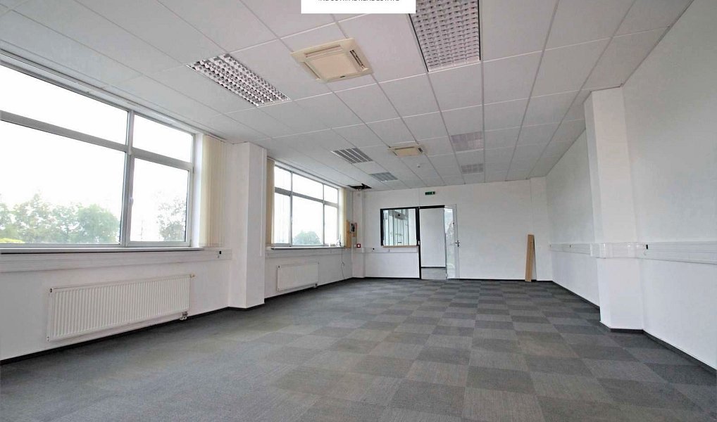 Pronájem skladovacích prostor 11 500 m², Chomutov – náhled fotky 11