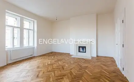 Pronájem bytu 5+1 193 m²