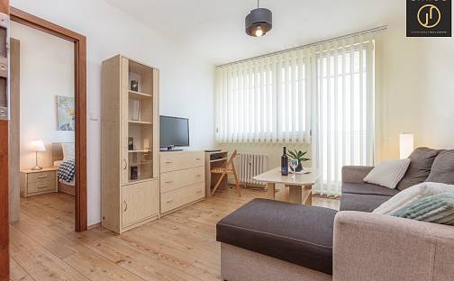 Prodej bytu 2+kk 34 m², Václava Rabase, Kladno