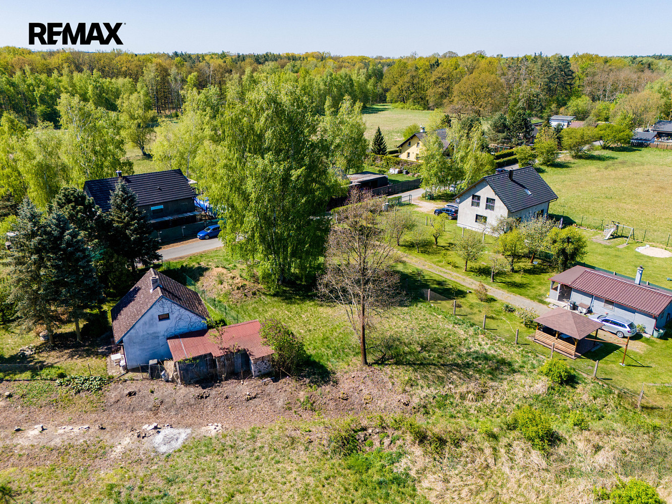Prodej stavebního pozemku 738 m² — photo 3