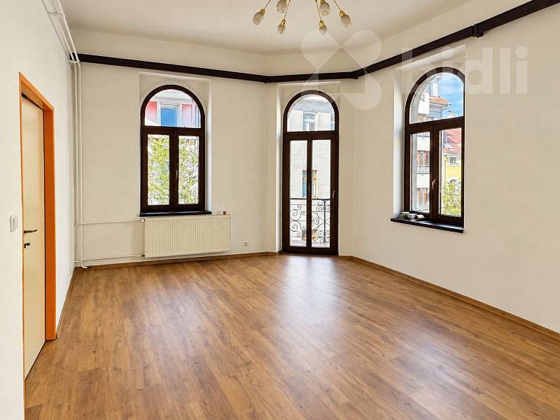 Pronájem bytu 3+1 120 m² – fotografie 4