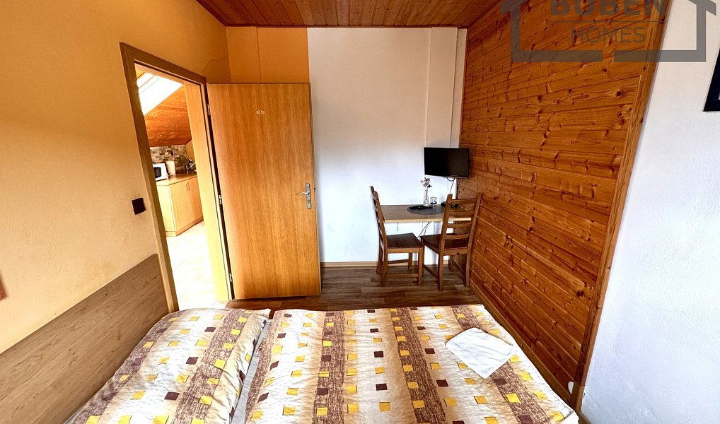 Prodej domu 480 m² s pozemkem 1 077 m², Tachov – náhled fotky 53