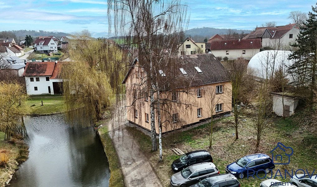 Prodej rodinného domu, 306 m², Benešov, Petroupim
