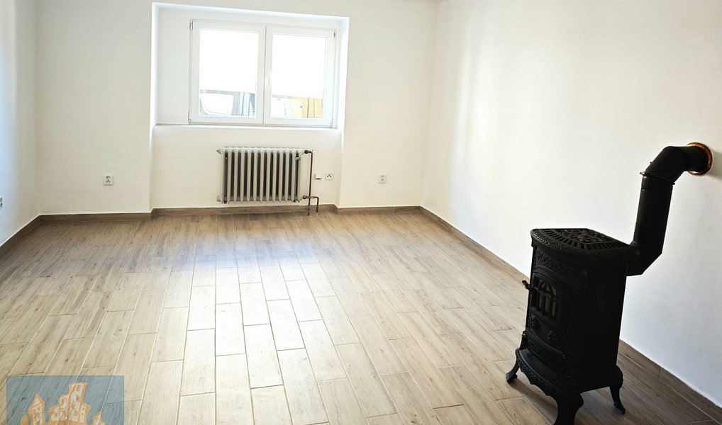 Pronájem domu 68 m² s pozemkem 1 300 m², Jinočany – náhled fotky 4