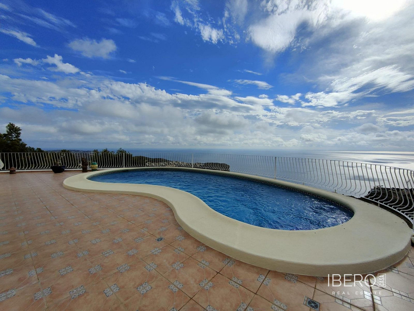 Prodej domu 209 m² s pozemkem 1 163 m² - Vista 6