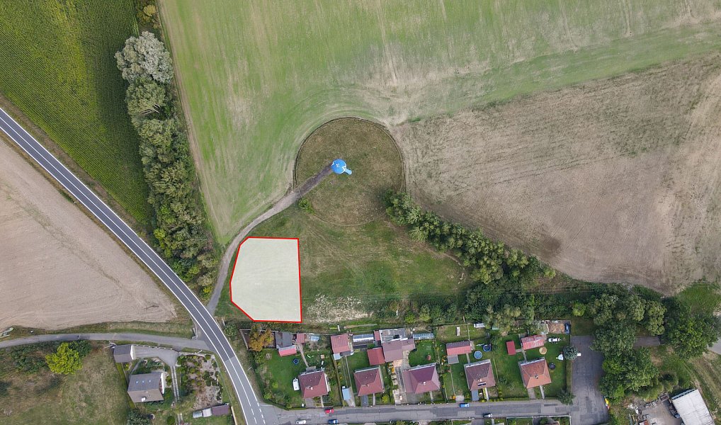 Prodej stavebního pozemku 1 301 m², Trstěnice – náhled fotky 9