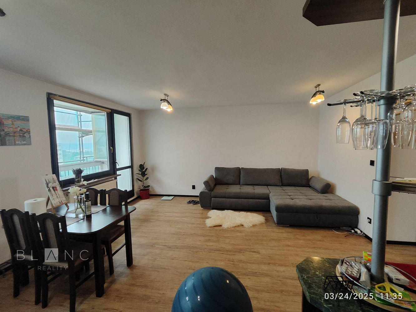 Pronájem bytu 3+kk 71 m² – fotografie 3