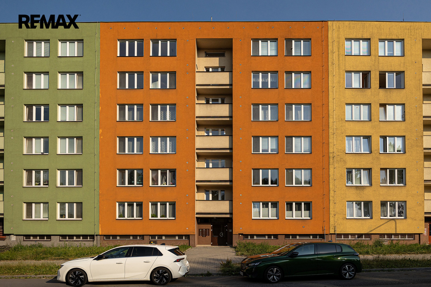Prodej bytu 1+1 36 m² — photo 2