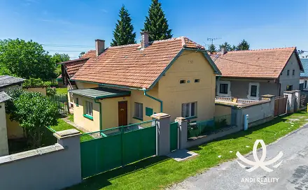 Prodej domu 100 m² s pozemkem 909 m², Břežany II, okres Kolín