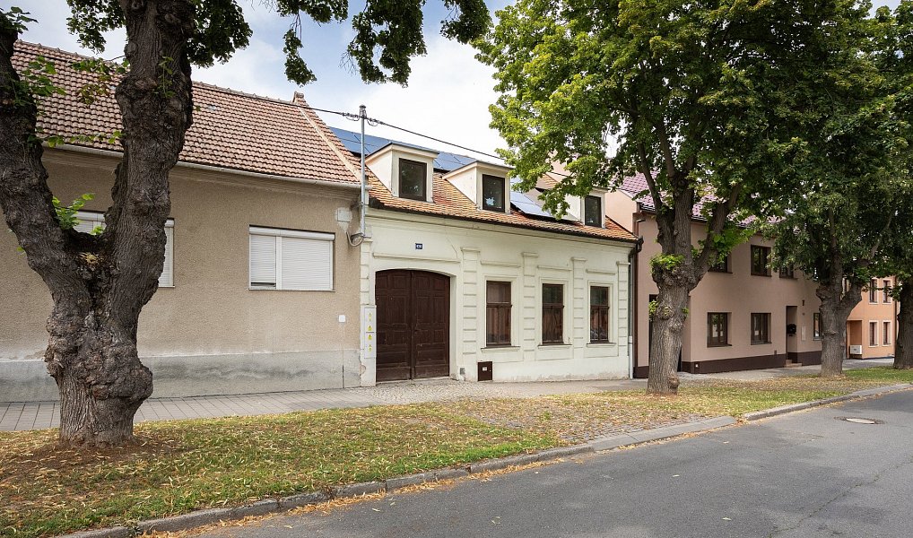 Prodej domu 142 m² s pozemkem 412 m², Napajedla – náhled fotky 23