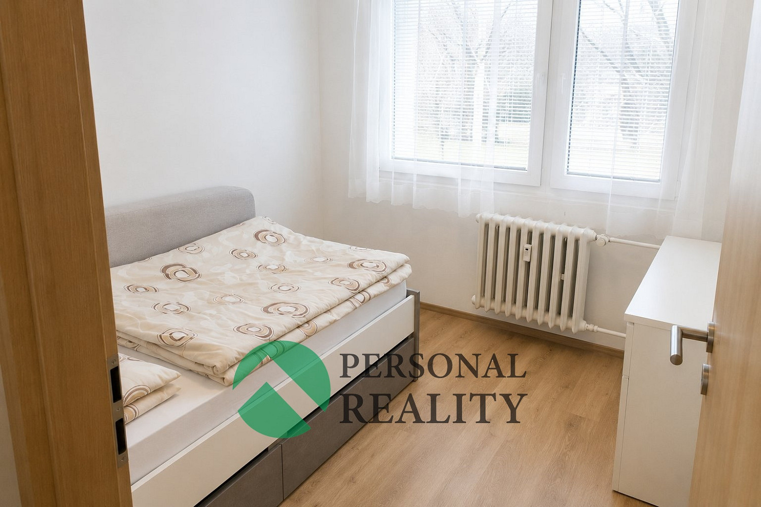 Pronájem bytu 4+kk 75 m² — photo 2