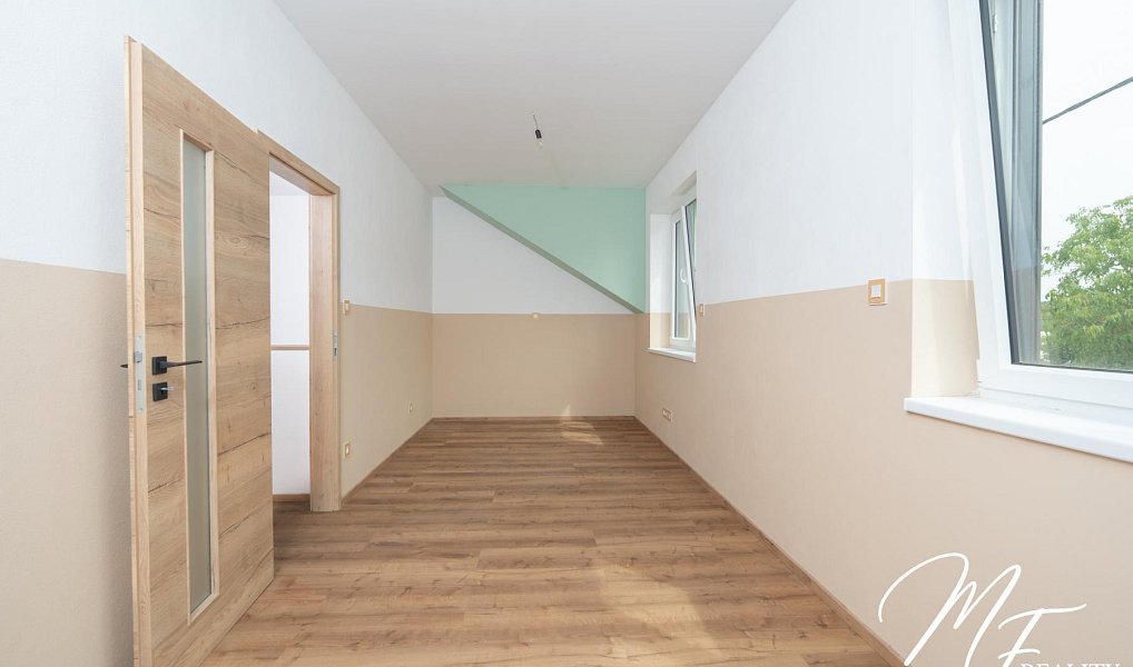 Prodej domu 106 m² s pozemkem 278 m², Chrást – náhled fotky 26