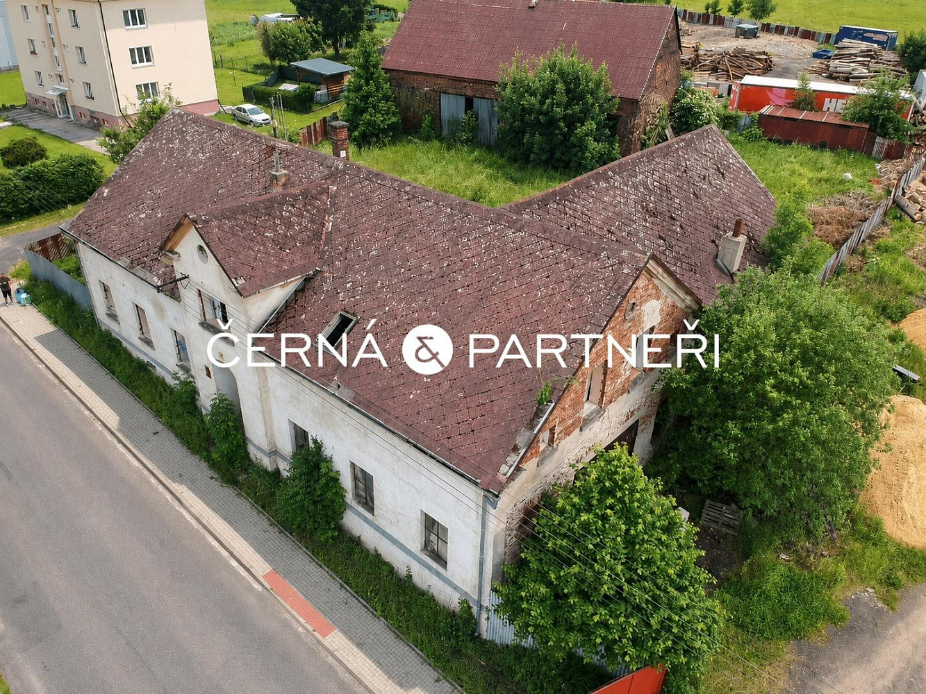 Prodej domu 500 m² s pozemkem 1 657 m²