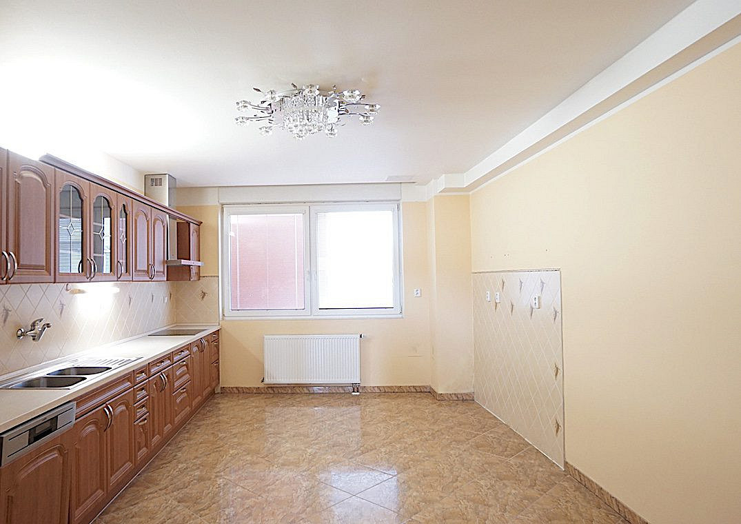 Pronájem kanceláře 152 m² – fotografie 5
