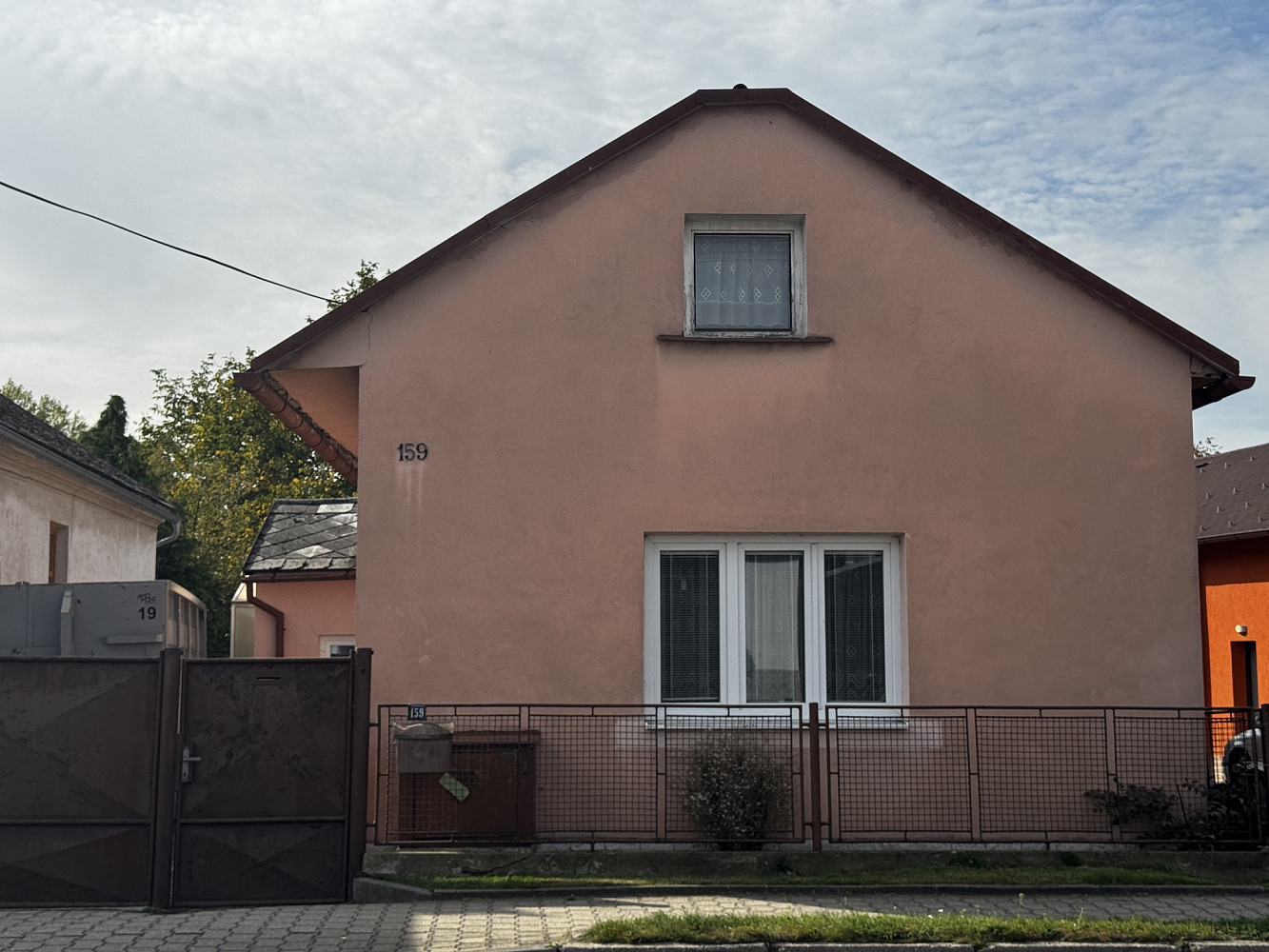 Prodej domu 110 m² s pozemkem 2 669 m²