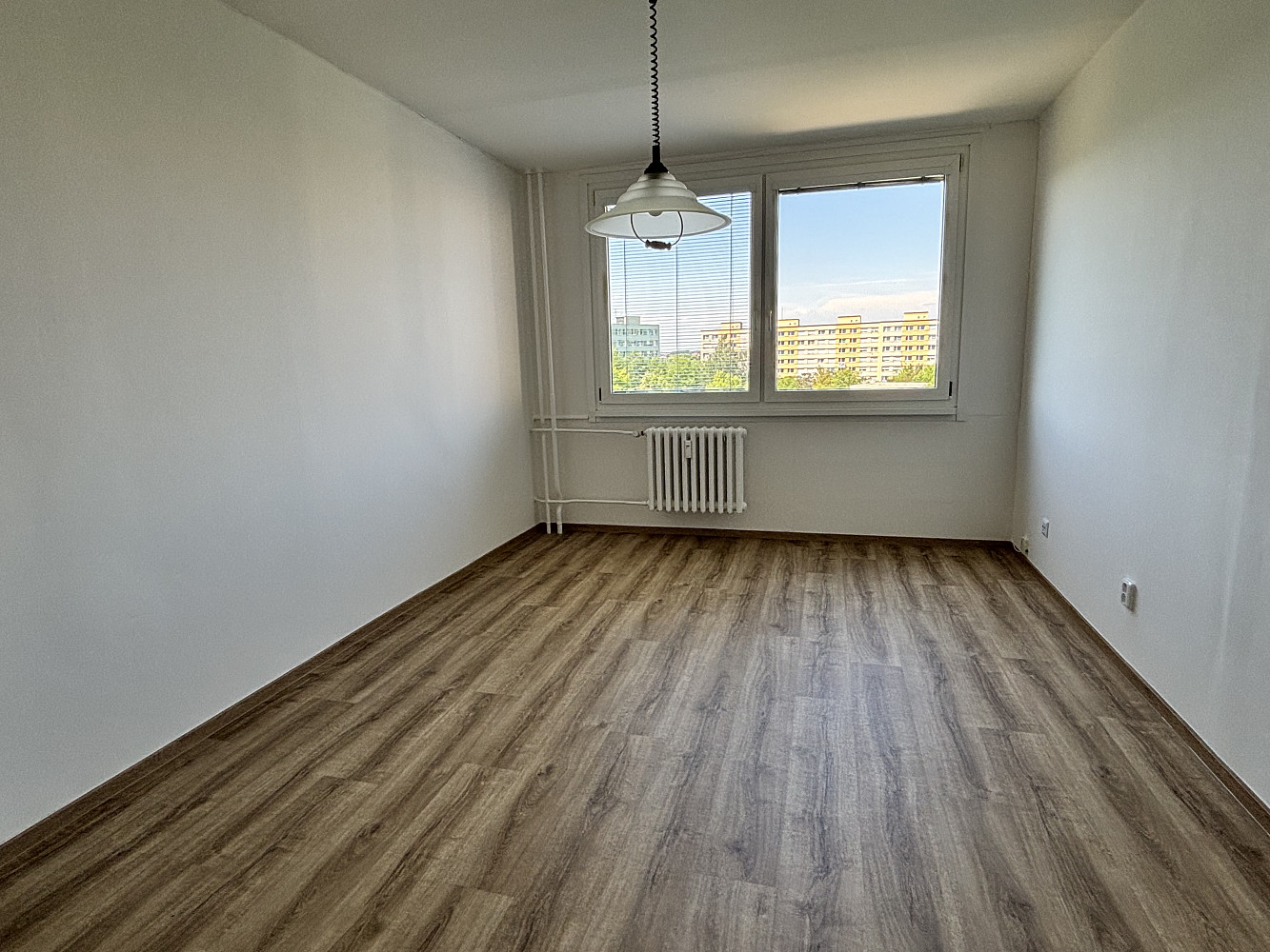 Pronájem bytu 2+kk 39 m² — photo 3