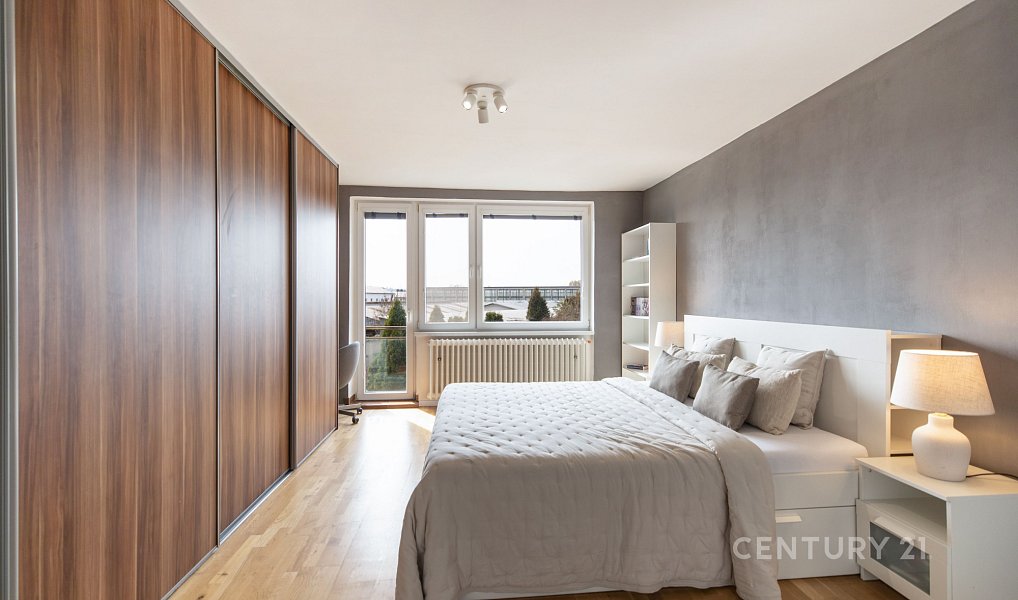 Prodej bytu 3+1 71 m², Bečváry – náhled fotky 11