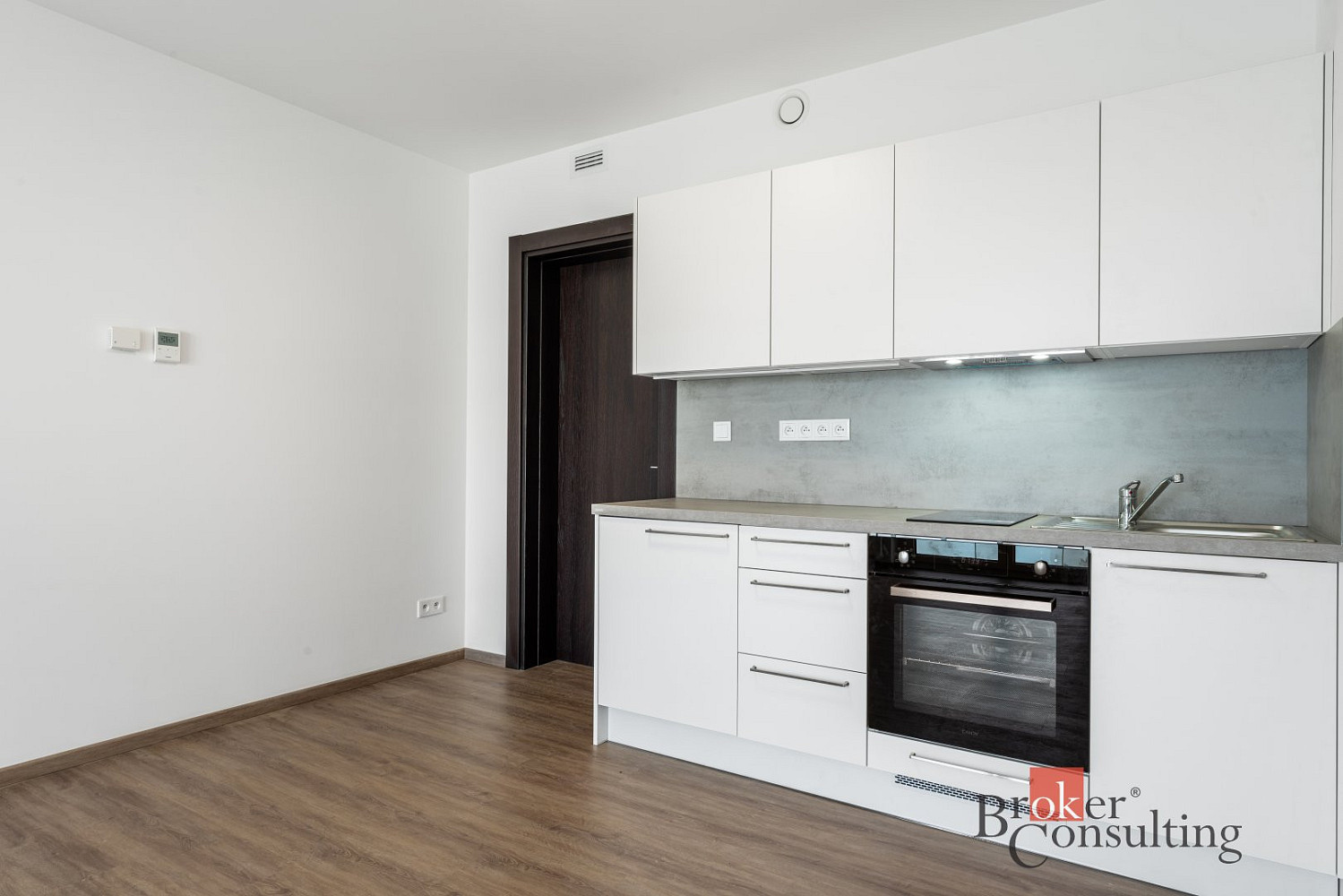 Pronájem bytu 1+kk 33 m²