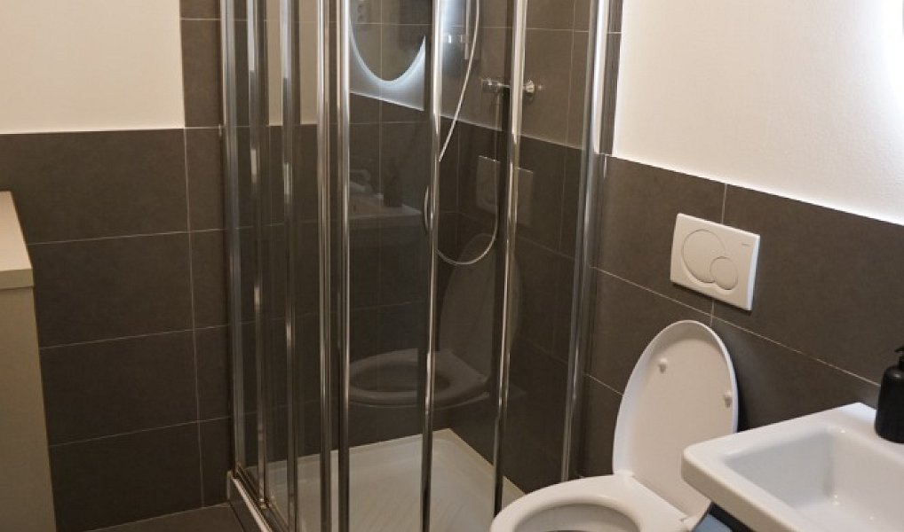 Prodej kanceláře 98 m², Praha – náhled fotky 11