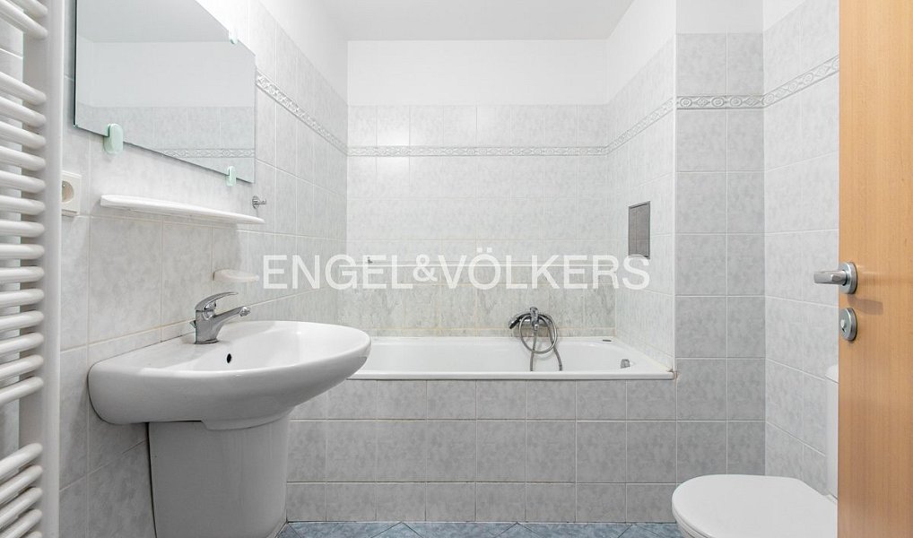 Prodej bytu 2+kk 41 m², Praha – náhled fotky 7