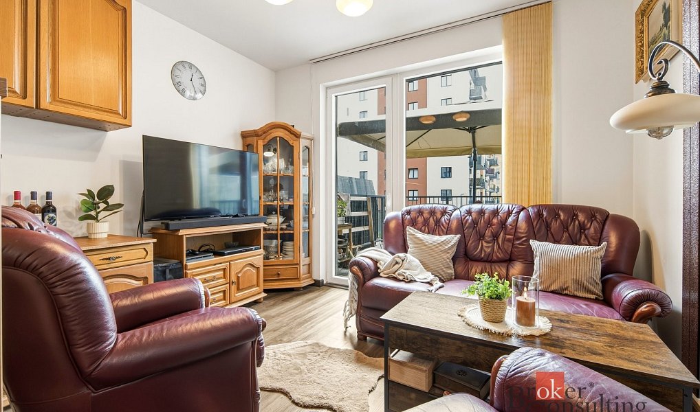 Prodej bytu 3+kk 73 m², Pardubice – náhled fotky 2