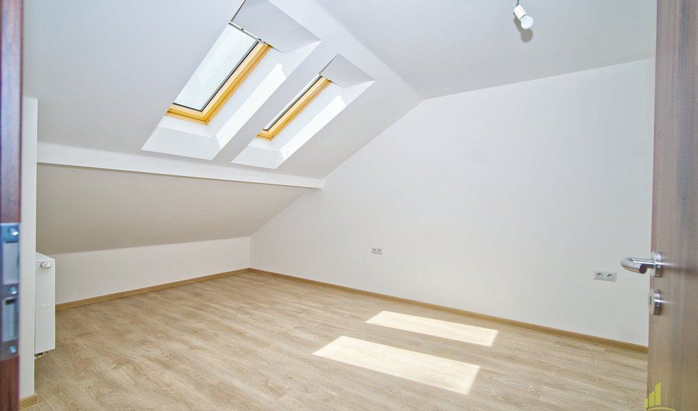 Prodej bytu 3+kk 91 m², Břeclav – náhled fotky 2
