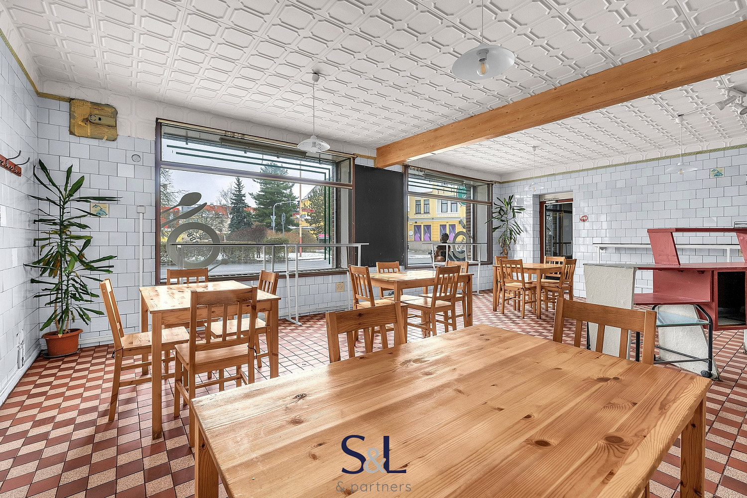 Prodej obchodních prostor 83 m² – fotografie 3