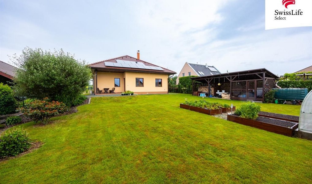 Prodej domu 120 m² s pozemkem 828 m², Dobré – náhled fotky 10