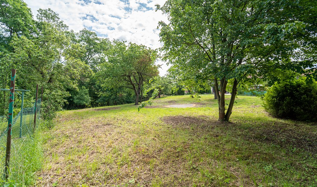 Prodej stavebního pozemku 1 774 m², Svinaře – náhled fotky 7