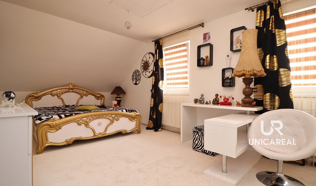 Prodej domu 233 m² s pozemkem 651 m², Božice – náhled fotky 10