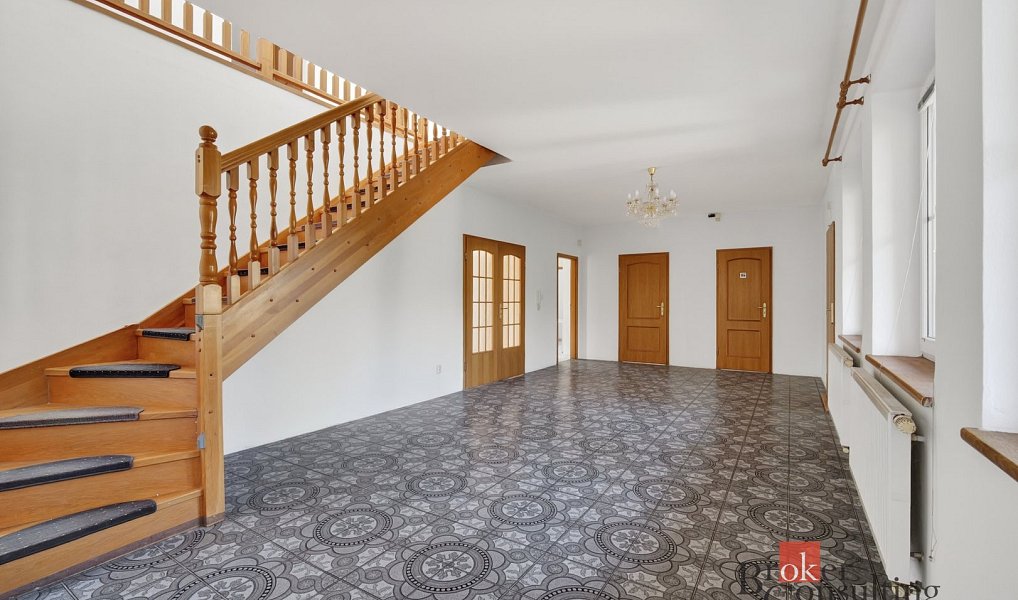Prodej domu 258 m² s pozemkem 1 347 m², Praha – náhled fotky 13