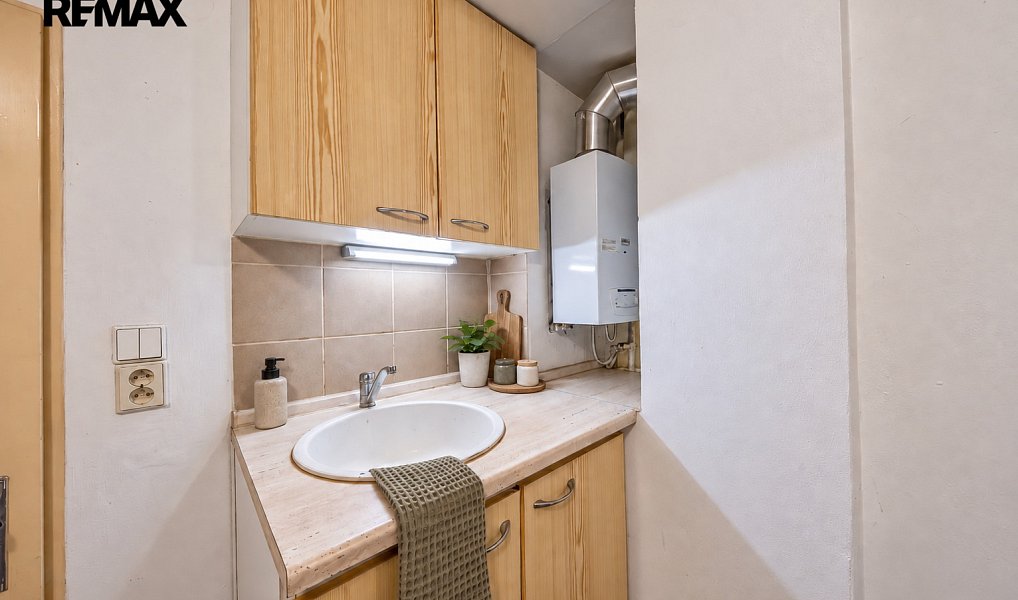 Prodej bytu 2+kk 38 m², Praha – náhled fotky 4