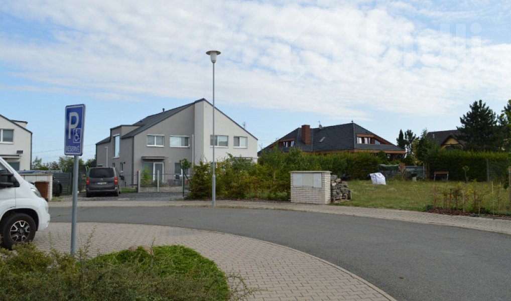 Prodej stavebního pozemku 28 286 m², Slaný – náhled fotky 20