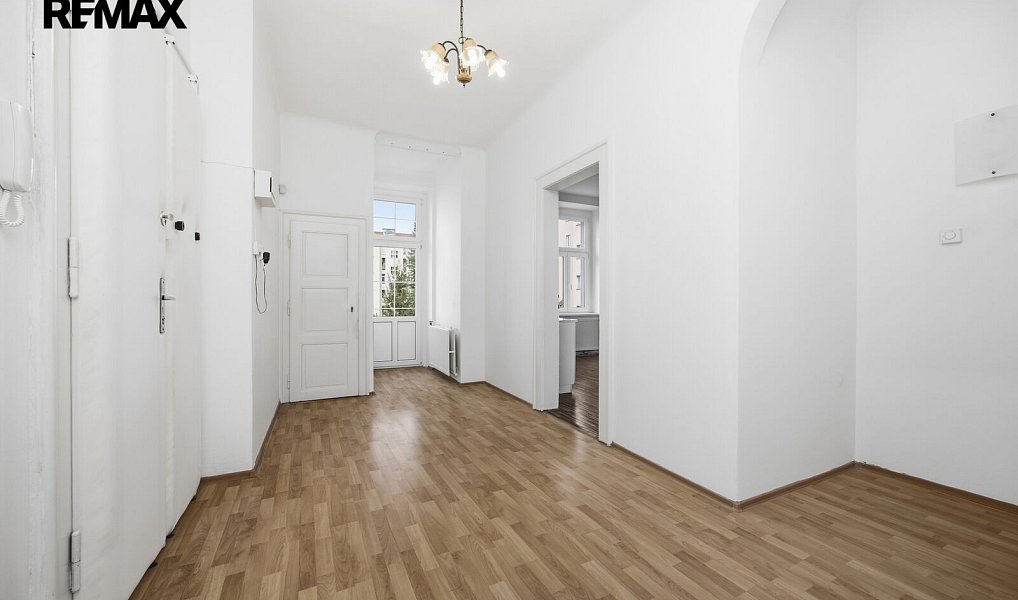 Prodej bytu 2+1 92 m², Praha – náhled fotky 12