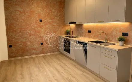 Pronájem bytu 1+kk 30 m²