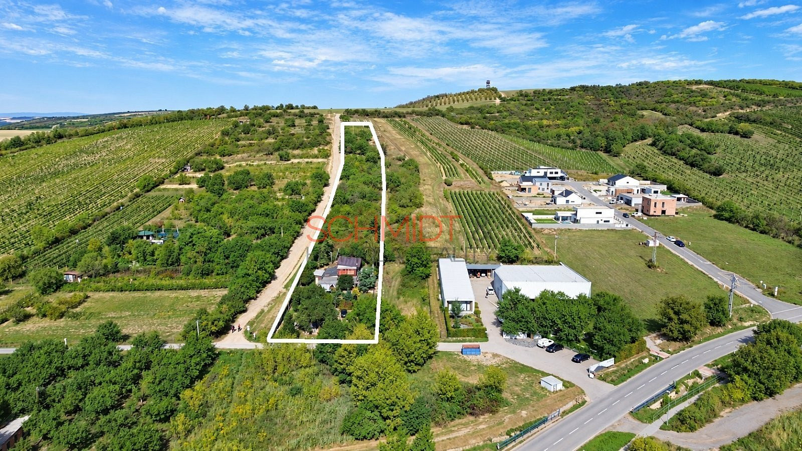 Prodej stavebního pozemku 7 968 m² – fotografie 2