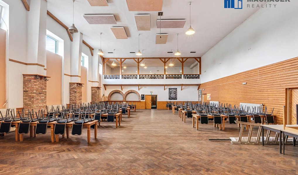 Prodej restaurace 669 m², Duchcov – náhled fotky 3