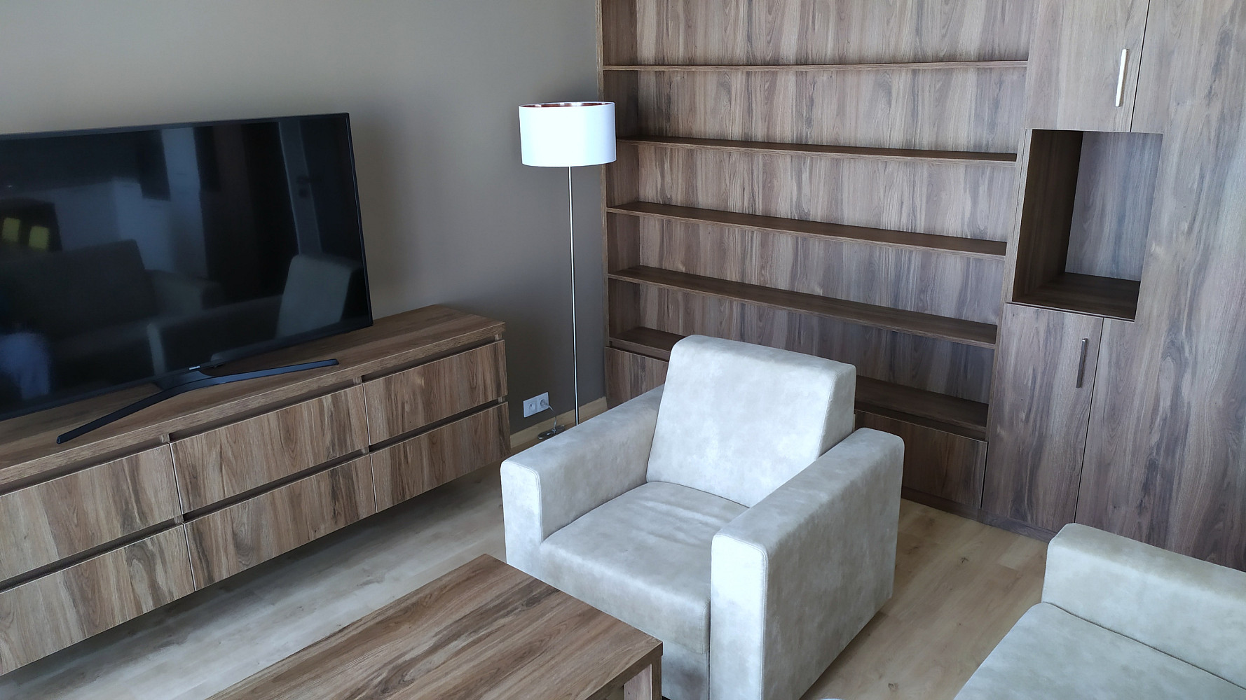 Pronájem bytu 2+kk 70 m² - Widok 5