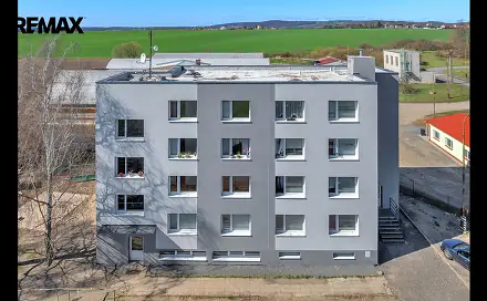 Prodej nájemního domu, činžáku 642 m², Emlerova, Libáň, okres Jičín