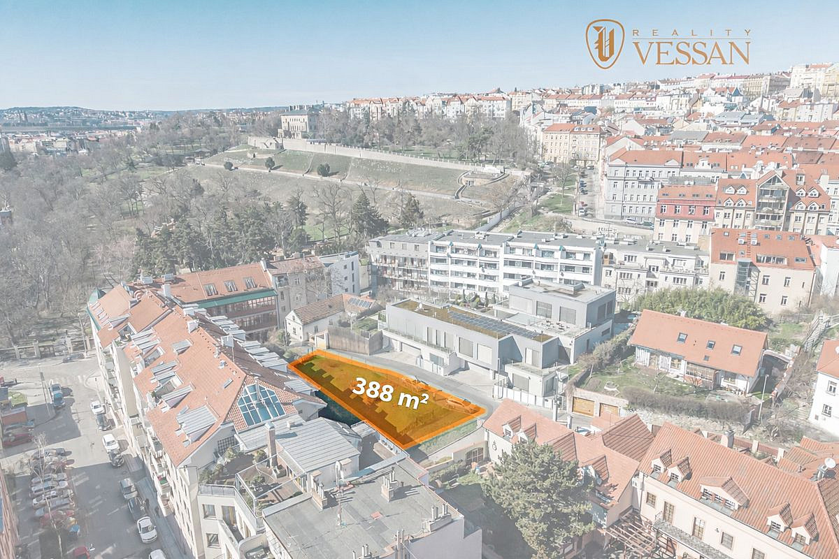 Prodej komerčního pozemku 388 m² — photo 2