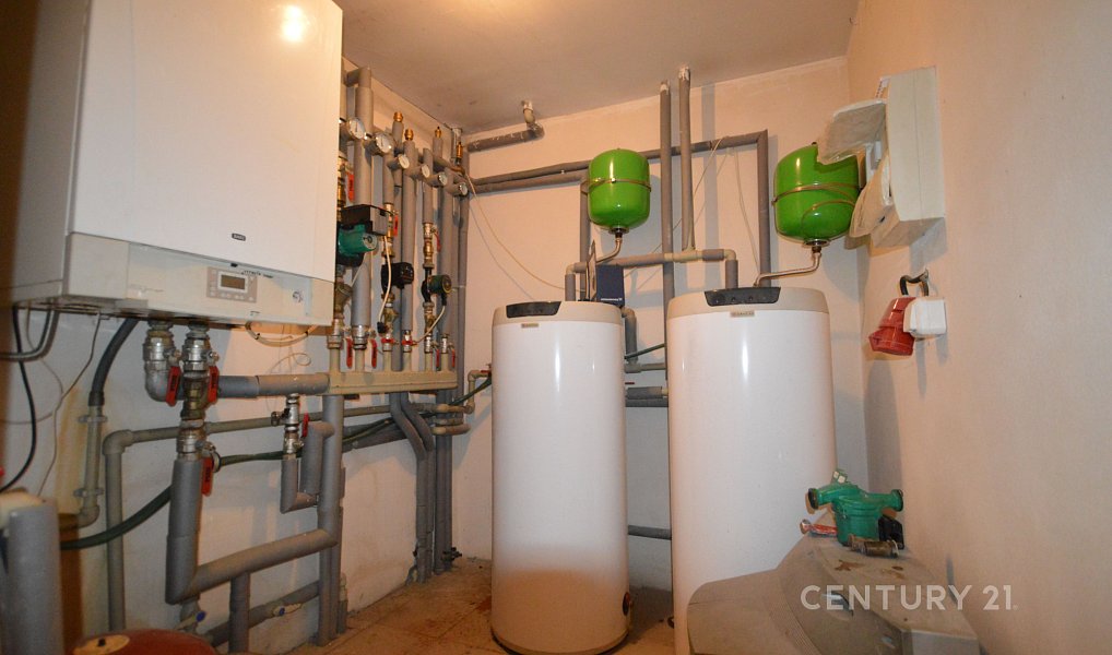 Prodej domu 1 500 m² s pozemkem 718 m², Rosice – náhled fotky 14
