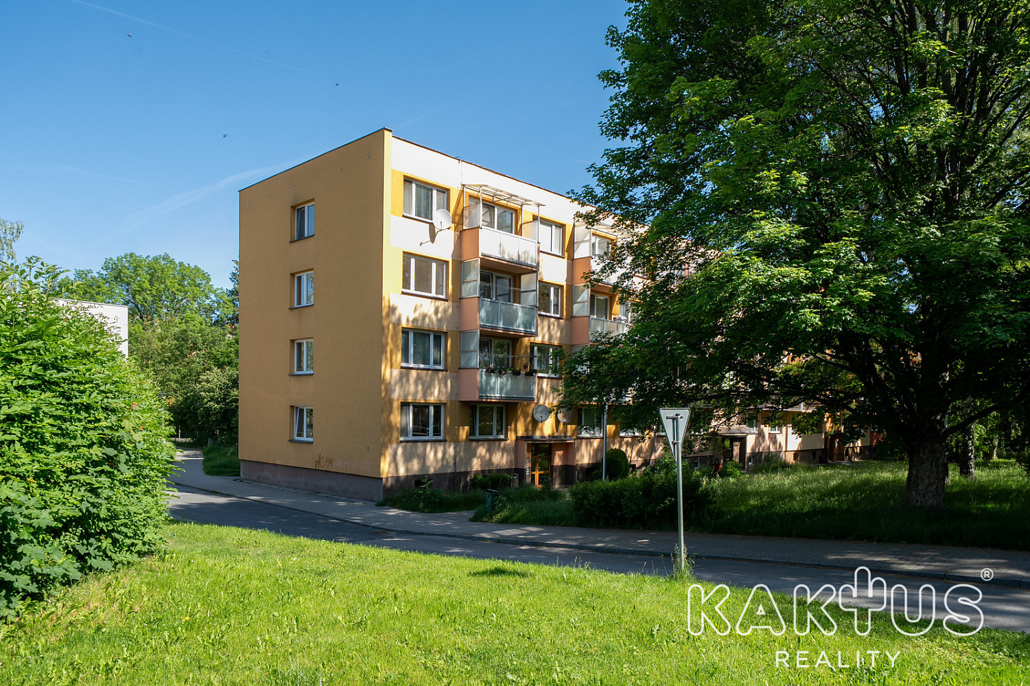 Prodej bytu 3+1 56 m² – fotografie 3