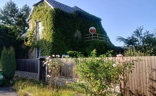 Dražba domu 230 m² s pozemkem 1 215 m², Na kopě, Cerhenice, okres Kolín