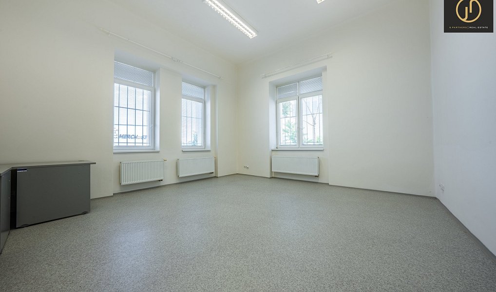 Prodej kanceláře 851 m², Kladno – náhled fotky 16