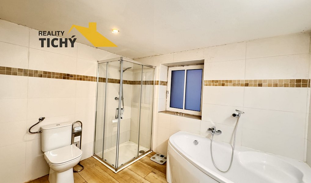 Prodej domu 123 m² s pozemkem 438 m², Hronov – náhled fotky 17