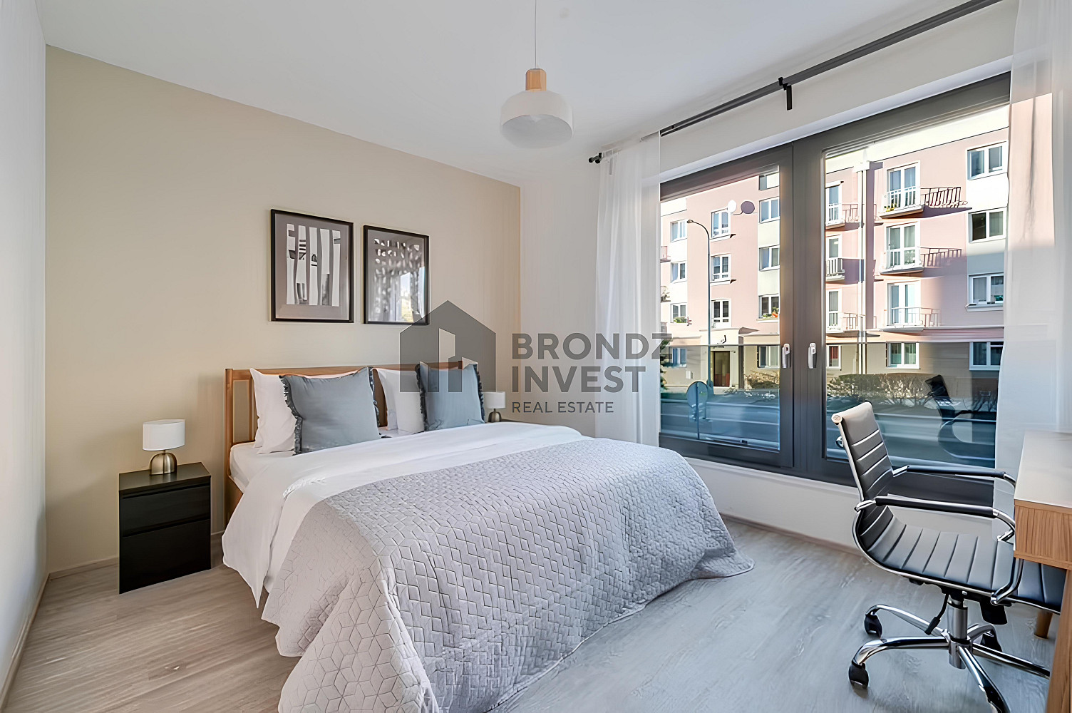 Pronájem bytu 3+kk 72 m² – pohled 6